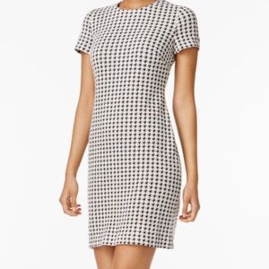 Houndstooth shift dress